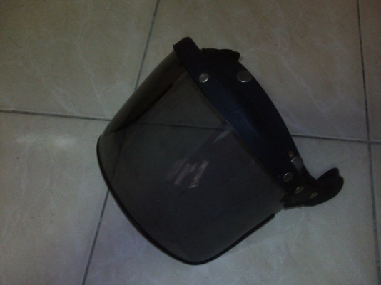 ขาย หมวกครูฝึก HONDA 100\% ราคา 550 แถมพวงกุณแจหนึ่งพวง รวมส่งแบบลงทะเบียน ems เพิ่ม 50 บาท กันลม อันละ 100