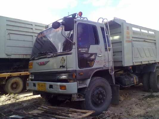 ขายFM3M มี2คันให้เลือก รถสวย ยางสวย คัสซี เครื่องสวยมาก คันละ1450000