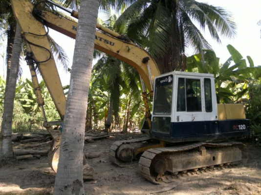 ขายรถแบคโฮ KOMATSU PC-120-3 รถสวย เครื่องเดิม ปั้มเดิม ลูเลอร์ 7 ลูก 120-3 เต็ม