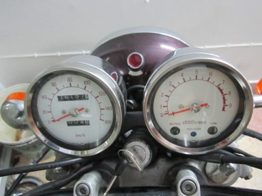 ขายSR400 ตัว SPECIAL EDITON  ปี92 ตรงรุ่นครับ ประกอบใหม่ อินวอยชื่อผู้ซื้อ รายละเอียดด้านในครับ