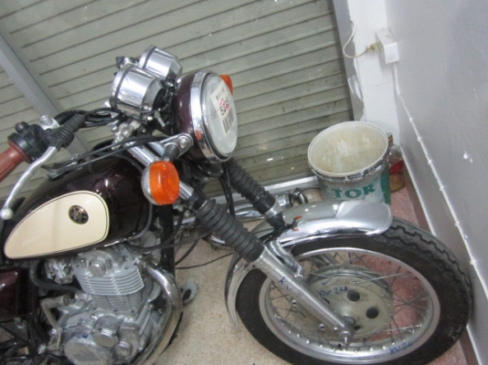 ขายSR400 ตัว SPECIAL EDITON  ปี92 ตรงรุ่นครับ ประกอบใหม่ อินวอยชื่อผู้ซื้อ รายละเอียดด้านในครับ