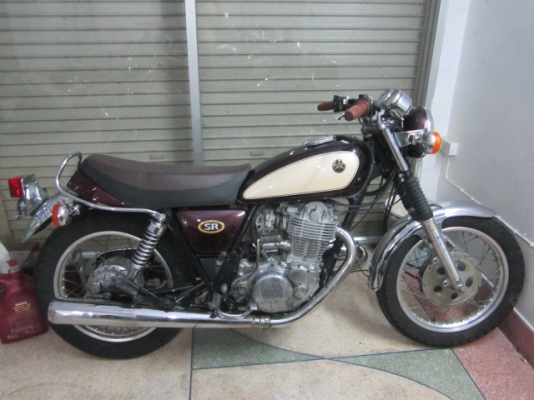 ขายSR400 ตัว SPECIAL EDITON  ปี92 ตรงรุ่นครับ ประกอบใหม่ อินวอยชื่อผู้ซื้อ รายละเอียดด้านในครับ