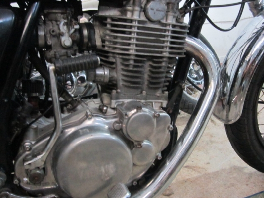 ขายSR400 ลูกค้ามาเทริน์เอาปีใหม่ปี ขอขายต่อครับ63000ต่อใด้ครับ *ใจดีต่อเลย