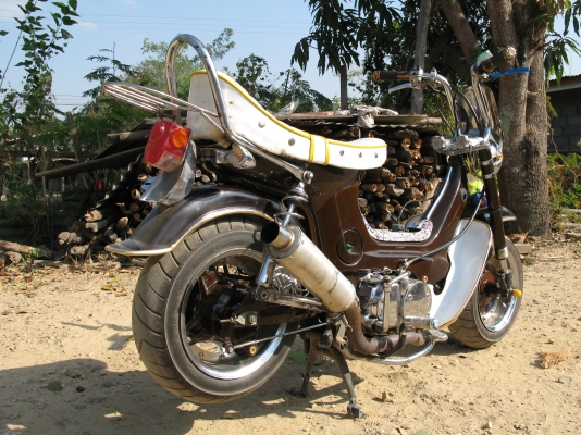 ชาลี ทับผึ้งน้อย สุพรรณบุรี