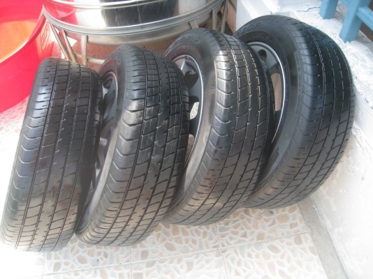 ขายล้อแม็กเดิม TOYOTA VIOS ขอบ 15"x5.5" et 45 4รู100 +ยางปี 10,11(081-3747940)