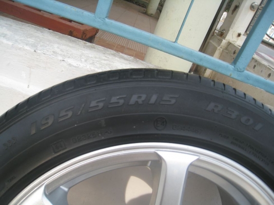 ขายล้อแม็ก LENSO BLITZ 15"x7" et 38 4/100,114 + ยางปี 09,10 (081-3747940)