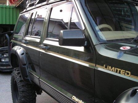 ขายรถ JEEP CHEROKEE 4.0 ปี 95 ประกอบนอก