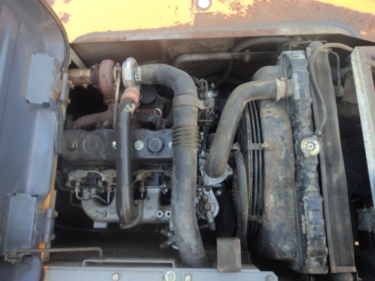 ขายด่วน  HITACHI  EX  120-5   เก่าญี่ปุ่นแท้ ๆๆ  ยังไม่เคยใช้งานในไทย  ใบแทรค 70   เครื่องปั้มดี  ไฟฟ้าครบ