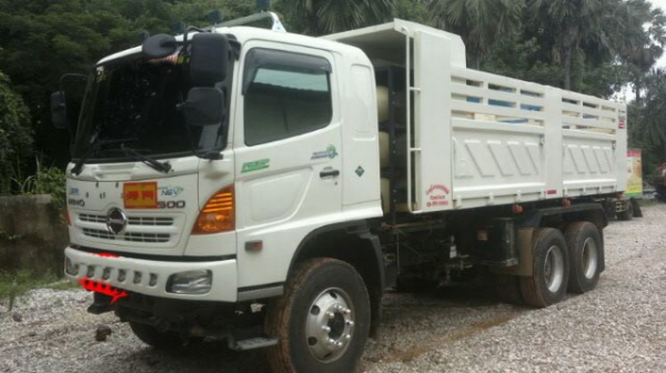 ขายดาวน์ รถพ่วง 22 ล้อ 2 เพลา ดั้ม แม่-ลูก กระบะเหล็กสามมิตร HINO 360 ซีรี้.500 ปี.55 ติดแก็ส NGV 6 ใบ จากบริษัท แท้