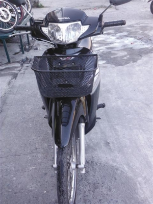 ขาย wave125i ไฟเลี้ยวบังลม  สตาร์ทมือ ปี 52 ราคา 31500