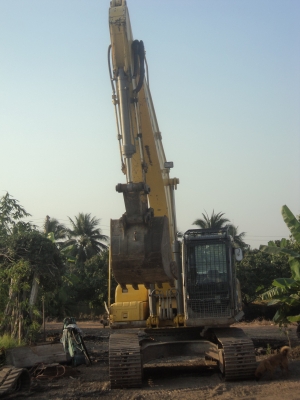 ขายด่วน KOBELCO  SK210D-6ES-YN10-40871 ( 2005 YR 6481 HR ) เก่าญี่ปุ่นแท้ๆ นำเข้า สภาพสวยจริง ๆๆ