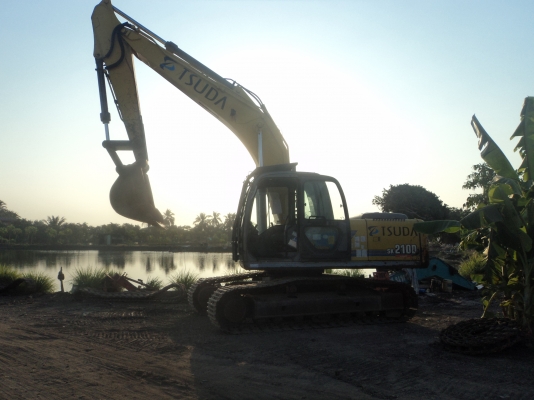 ขายด่วน KOBELCO  SK210D-6ES-YN10-40871 ( 2005 YR 6481 HR ) เก่าญี่ปุ่นแท้ๆ นำเข้า สภาพสวยจริง ๆๆ