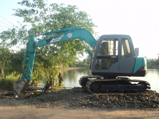 ขายด่วน  KOBELCO  SK60  มาร์คทรี  เก่านอกยังไม่เคยใช้งานในไทย  สภาพดี  พร้อมใช้ มีแอร์  ทำสีใหม่