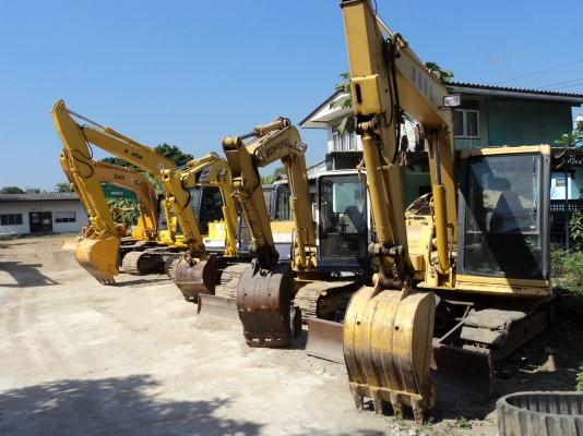 ขายด่วน รถแม็คโคร รถแทรคเตอร์  เก่าญี่ปุ่นแท้ๆ  สภาพดี  หลายคัน  สนใจรุนไหนคลิกดูได้ที่ชื่อ สุวรรณี  โทร 089 7462641