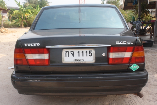 volvo 940 เดิมบางทั้งคัน ประหยัดกินแก๊ส  เครื่องเดิม เกียร์เดิม เกียร์ธรรมดา รถพร้อมใช้งาน