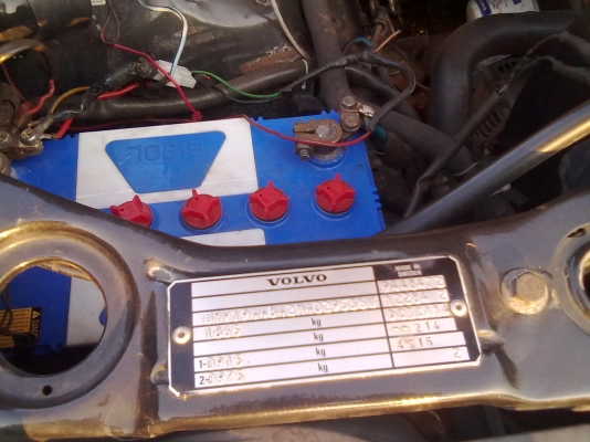 volvo 940 เดิมบางทั้งคัน ประหยัดกินแก๊ส  เครื่องเดิม เกียร์เดิม เกียร์ธรรมดา รถพร้อมใช้งาน