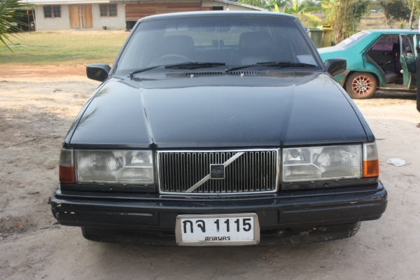 volvo 940 เดิมบางทั้งคัน ประหยัดกินแก๊ส  เครื่องเดิม เกียร์เดิม เกียร์ธรรมดา รถพร้อมใช้งาน