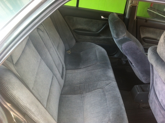 ็้Honda Accord2.0 ปี91 เครื่องเกียร์ช่วงล่างดีมาก แอร์เย็น สีสวย