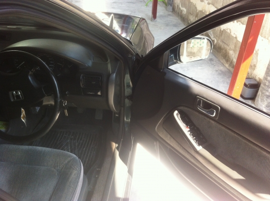 ็้Honda Accord2.0 ปี91 เครื่องเกียร์ช่วงล่างดีมาก แอร์เย็น สีสวย