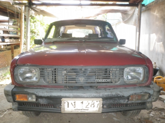 mazda 1300 + LPG  แต่งแวน ครับ