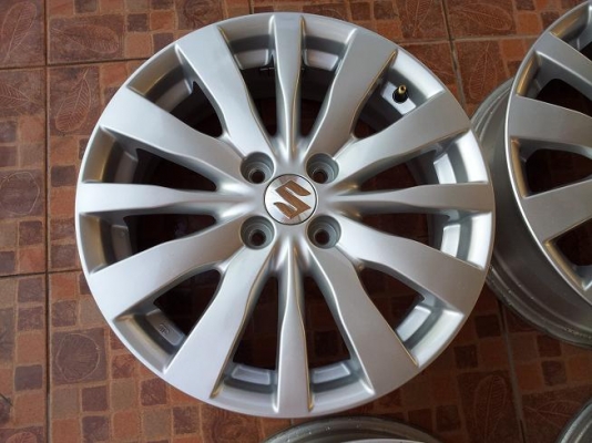 แม็กซ์ Swift GLX, ขอบ 16 ราคา 7,000 บาท แม็กซ์ Swift GLX, ขอบ 16 ราคา 7,000 บาท