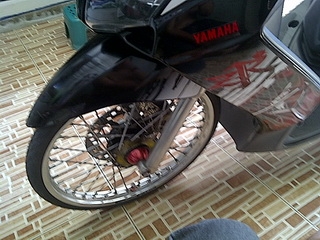 ต้องการแลกหรือซื้อแม็กมือสองของฟีโนหรือมีโอ ใครมีสนใจขายหรือสับแลกกับล้อเงินพร้อมดุมและซี่ลวด