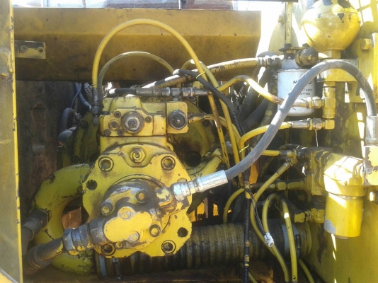 ขายรถขุดแบ็คโค KOBELCO100-3 ช่วงล่างดี เอวดี บูมสวย เครื่องดี สภาพพร้อม ใช้งาน ช่วงล่างเต็ม ปั๊ม ยูตานิ YUTANI ติดต่อ 080-7964423 085-7698049 ขายรถขุดแบ็คโค KOBELCO100-3 ช่วงล่างดี เอวดี บูมสวย เครื่องดี สภาพพร้อม ใช้งาน ช่วงล่างเต็ม ปั๊ม ยูตานิ YUTANI ติดต่อ 080-7964423 085-7698049