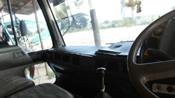 ***ขายแล้วครับขอบคุณ Truck2hand ขาย10ล้อ2เพลาดั้มราคาเบาๆ HINO FM3MNLD วางเครื่อง EM100-220HP(ลงเล่ม) เกียร์อีตั้น เครื่องแน่น เสียงนิ่ม แรงดี เกียร์ดีไม่มีหลุด ช่วงล่าง2เพลาเดิม คัสซีดี มีเก็บงานมาแล้ว กระบะดั้มข้างเนียมสภาพดี พื้นดีข้างสวยไม่ผุ หัวเก๋งด ***ขายแล้วครับขอบคุณ Truck2hand ขาย10ล้อ2เพลาดั้มราคาเบาๆ HINO FM3MNLD วางเครื่อง EM100-220HP(ลงเล่ม) เกียร์อีตั้น เครื่องแน่น เสียงนิ่ม แรงดี เกียร์ดีไม่มีหลุด ช่วงล่าง2เพลาเดิม คัสซีดี มีเก็บงานมาแล้ว กระบะดั้มข้างเนียมสภาพดี พื้นดีข้างสวยไม่ผุ หัวเก๋งด