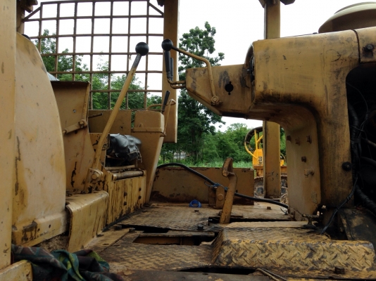 จัดหนัก จัดเต็ม อีกชุดครับ ชุดใหญ่ แยกขายครับ อีก 6 รายการ จำนวน 7 คันครับ