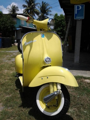 ขาย vespa 64 อินเดียสวยๆใหม่ๆ สีเหลืองอ่อนๆ มองแล้วสบายตา รถประกอบใหม่หมดครับ เอกสาร อินวอย no book ราคา 48500 บาท รับเทรินทุกรุ่นครับ...