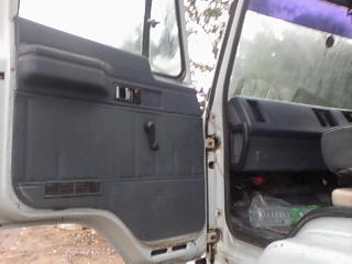 ขายแล้วครับ ขอบคุณเสี่ย เพ็ชร แห่ง ปราณบุรีมากครับISUZU ร้อคกี้ FVZ 32 MZPR  (นางฟ้าแท้) วางเครื่องเด้กก้า 6 HE 1-8(230 แรง) เกียร์ ZF เดิม ช่วงล่างเดิม แน่นแห้งดี สภาพพร้อมใช้งาน