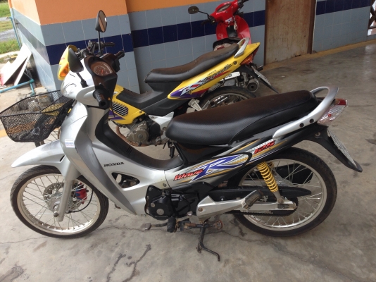 ขาย แพคคู่ เวฟ125r ปี48 &amp; โซนิค ปี45 ทะเบียนเต็มพร้อมโอน 23,900 โทร 0855155980