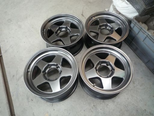 แม๊กเลนโซ ขอบ 16 - 6 รู