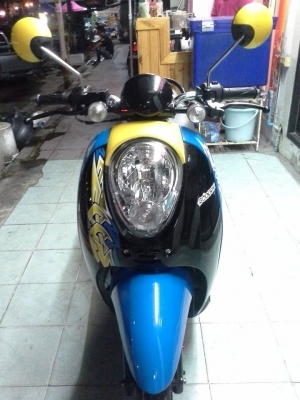 Honda Scoopy -i รถสวยๆ ระบบหัวฉีดประหยัดน้ำมัน ลาย Active Boy Honda Scoopy -i รถสวยๆ ระบบหัวฉีดประหยัดน้ำมัน ลาย Active Boy
