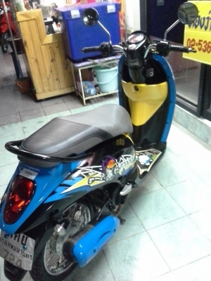 Honda Scoopy -i รถสวยๆ ระบบหัวฉีดประหยัดน้ำมัน ลาย Active Boy Honda Scoopy -i รถสวยๆ ระบบหัวฉีดประหยัดน้ำมัน ลาย Active Boy