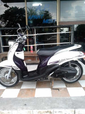 Yamaha Fino ลายคลาสสิค รถสวยใส คุณภาพดี Yamaha Fino ลายคลาสสิค รถสวยใส คุณภาพดี