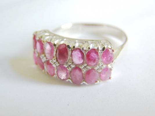 ขายแหวนทับทิม ตัวเรือนเงินแท้ โบราญ