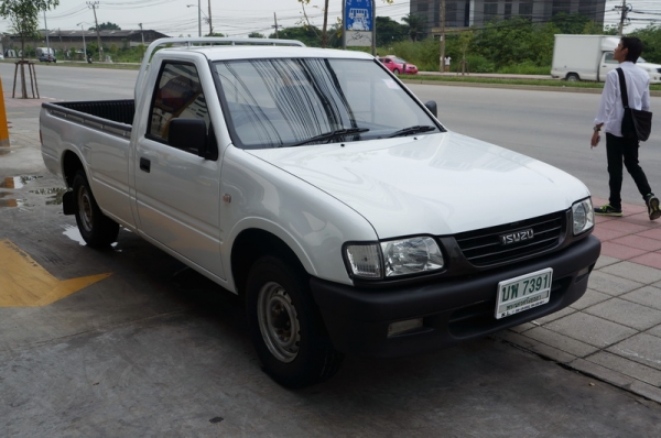 ISUZU DRAGON EYE 2000 เครื่องเดิม ช่วงล่างดี เกียร์ปกติ รถขับดีมาก สีสวย สภาพภายในสวยงาม รถพร้อมใช้งานทันที จัดไฟแนนได้เต็ม ISUZU DRAGON EYE 2000 เครื่องเดิม ช่วงล่างดี เกียร์ปกติ รถขับดีมาก สีสวย สภาพภายในสวยงาม รถพร้อมใช้งานทันที จัดไฟแนนได้เต็ม