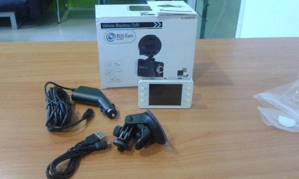 คุณภาพสุดคุ้มกับกล้องติดรถยนต์ K6000 รองรับ Full HD เลนส์มุมกว้าง มีฟังก์ชั่นตรวจจับการเคลื่อนไหว มีโหมดถ่ายกลางคืน เชื่อมต่อออก TV ได้ สามารถบันทึกภาพได้ในมุมกว้าง ทั้งภาพวีดีโอและเสียง รองรับการใช้งานหลายภาษา และสามารถใช้ได้กับรถหลายรุ่น มาพร้อมกับ HOLD