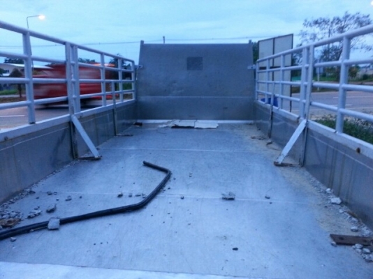 ขายISUZU NKR110แรง ปี39 กระบะเลส เครื่องดี แคชซีสวย ยางดี ภายในสวย สภาพพร้อมใช้งาน เอกสารพร้อมโอน สนใจโทร 090-8588220คุณนะ ID:narong498 หรือ www.truck.in.th/498