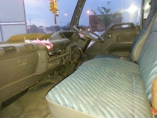 ขายISUZU NKR110แรง ปี39 กระบะเลส เครื่องดี แคชซีสวย ยางดี ภายในสวย สภาพพร้อมใช้งาน เอกสารพร้อมโอน สนใจโทร 090-8588220คุณนะ ID:narong498 หรือ www.truck.in.th/498