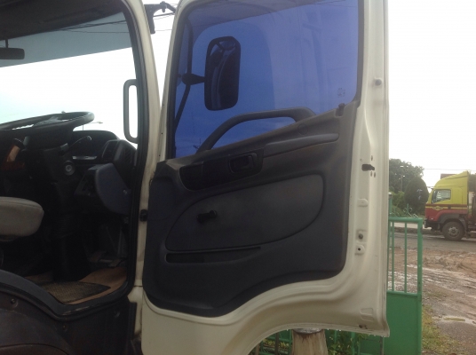 ขายรถสิบล้อเพลาเดียว HINO MEGA 220 แรงม้า ปี 47 ขายรถสิบล้อเพลาเดียว HINO MEGA 220 แรงม้า ปี 47