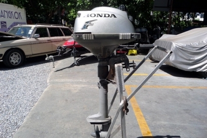 เครื่องเรือ HONDA 2 แรง 4 จังหวะ