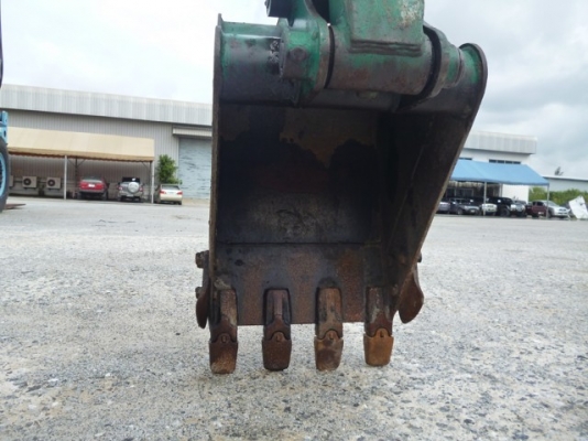 ขายด่วน รถขุดขนาด 30 นำเข้าจากญี่ปุ่นโดยตรง