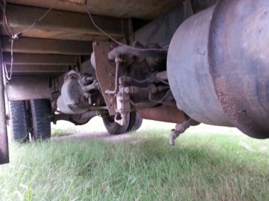 ขายHINO FD176B เครื่องHO7C 185แรง เครื่องดี แคชซีสวย สภาพพร้อมใช้งาน เอกสารพร้อมโอน สนใจโทร 090-8588220คุณนะ ID:narong498 หรือ www.truck.in.th/498