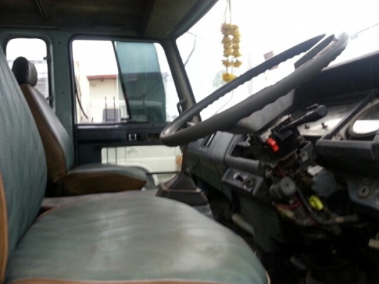 ขายร็อกกี้175แรง เครื่อง6BG1 แคชซีสวยFRR ยาว7.20เมตร เครื่องดี แคชซีสวย ยางดี ภายในสวย สภาพพร้อมใช้ เอกสารพร้อมโอน สนใจโทร 090-8588220คุณนะ ID:narong498 หรือ www.truck.in.th/498