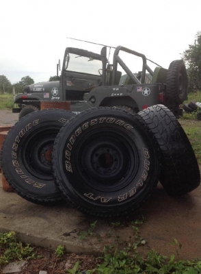 ยางโฟล์วิลสำหรับใส่รถจิ๊ป รถโตโยต้า หรือคาริเบียน พร้อมกะทะล้อ 4 เส้น ยางโฟล์วิลสำหรับใส่รถจิ๊ป รถโตโยต้า หรือคาริเบียน พร้อมกะทะล้อ 4 เส้น