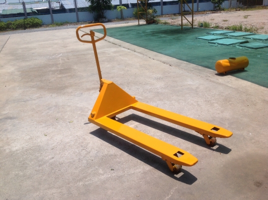 ขายล้อแม็กใหม่+ยางใหม่ขอบ17 ใส่รถกระบะ5รูและ6รู