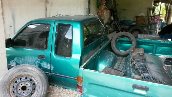 ขายหัวและกระบะไมตี้ปี96สภาพ บอดี้ตะเขบเดิมทั้งคัน ภายในตามรูป ขาย29000