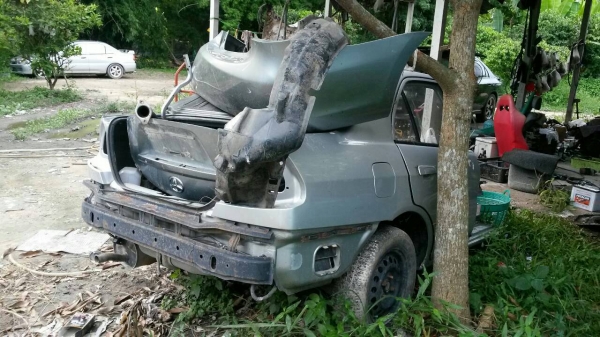 ขายตัดตูดท้ายเบนราคา12000บาท บางๆ